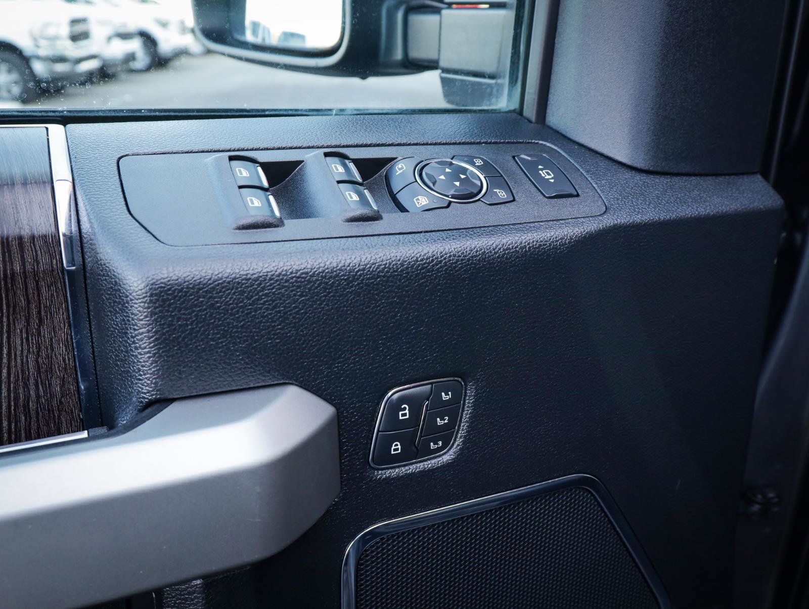 Used 2021 Ford F250 Lariat w/ Tremor Off-Road Package image 16