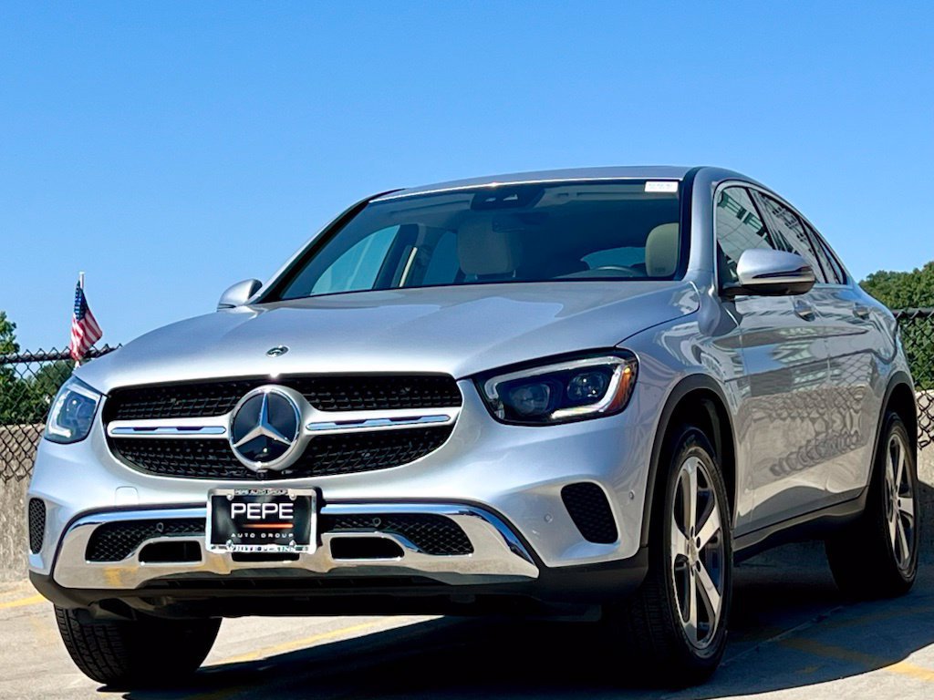 Certified 2023 Mercedes-Benz GLC 300 4MATIC Coupe image 4