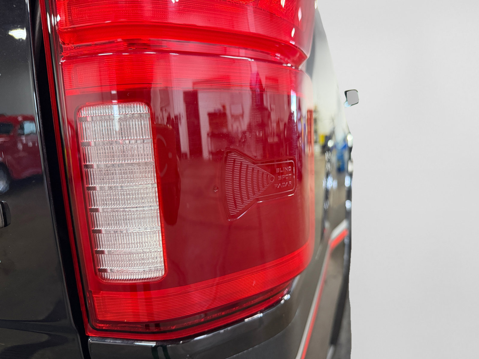 Used 2020 Ford F150 Lariat AWD/4WD image 12