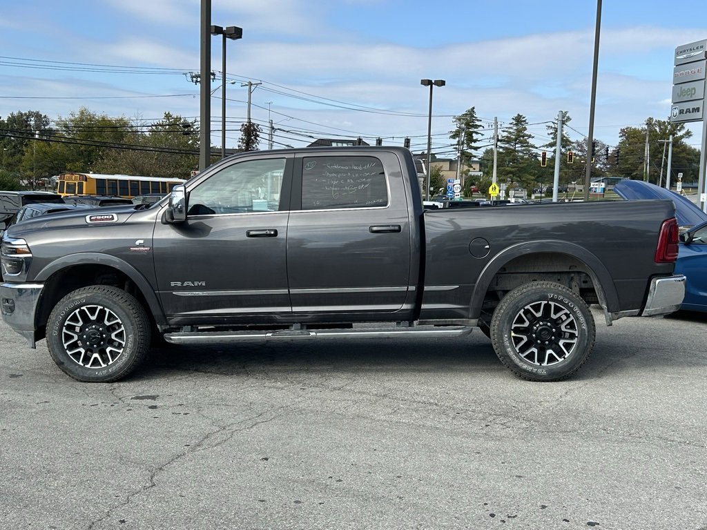 New 2025 RAM 2500 Limited image 9
