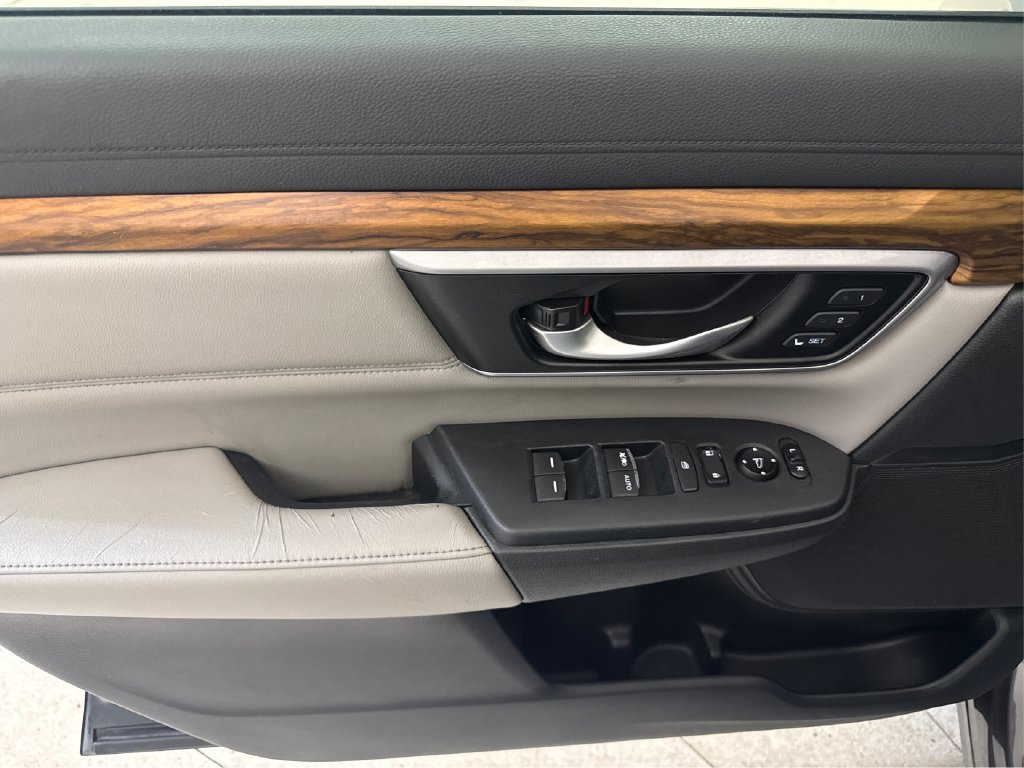 Used 2017 Honda CR-V EX-L image 30