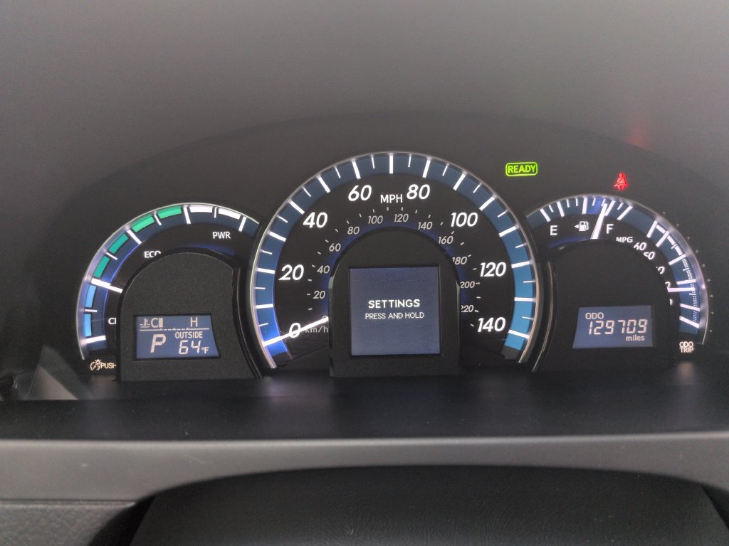 Used 2014 Toyota Camry XLE w/ Leather Package FWD image 16