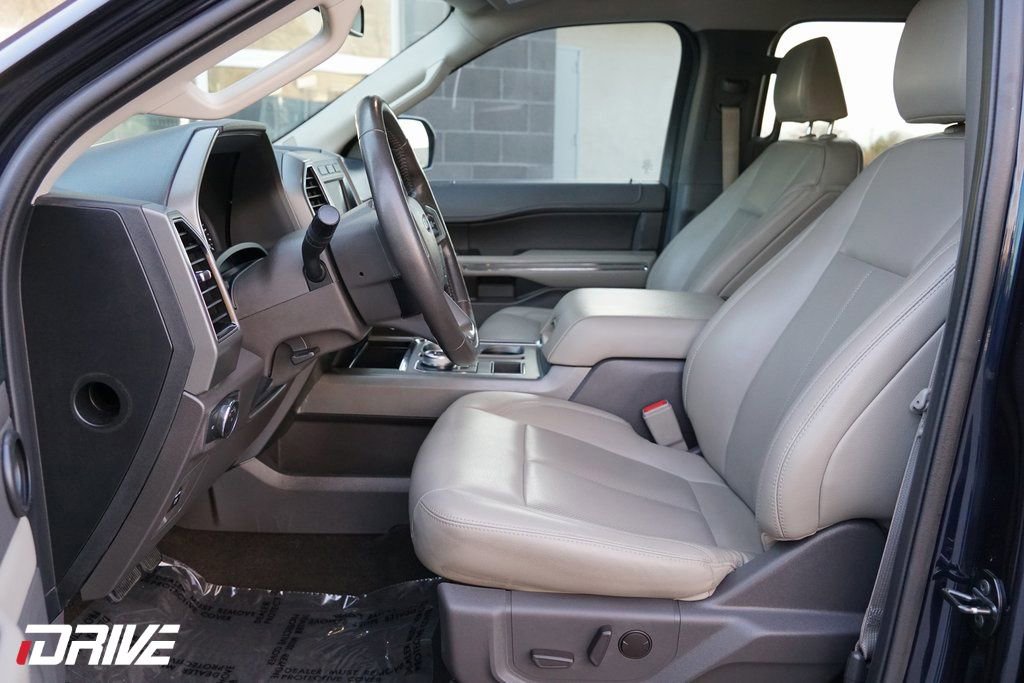 Used 2021 Ford Expedition XLT image 17