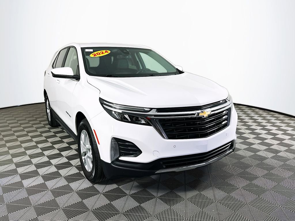 Used 2024 Chevrolet Equinox LT image 3