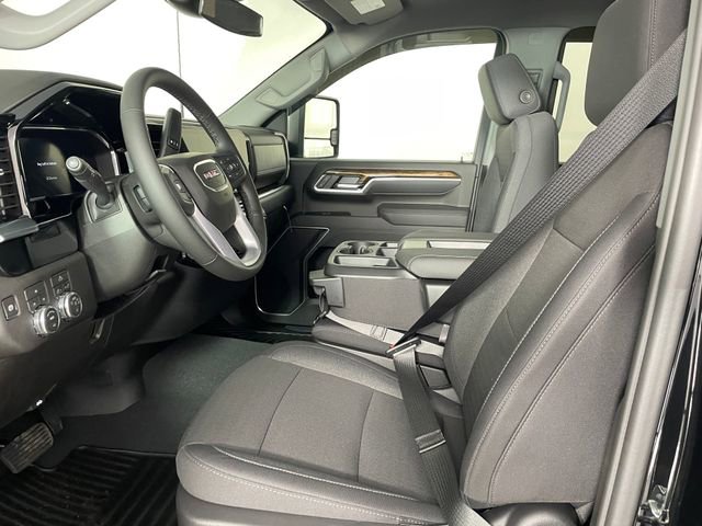 New 2026 GMC Sierra 2500 SLE w/ SLE Value Package; AWD/4WD image 2