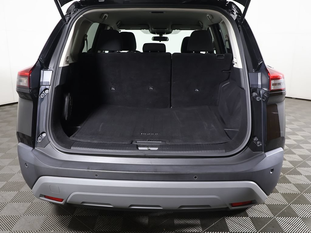 Used 2023 Nissan Rogue S AWD/4WD image 12