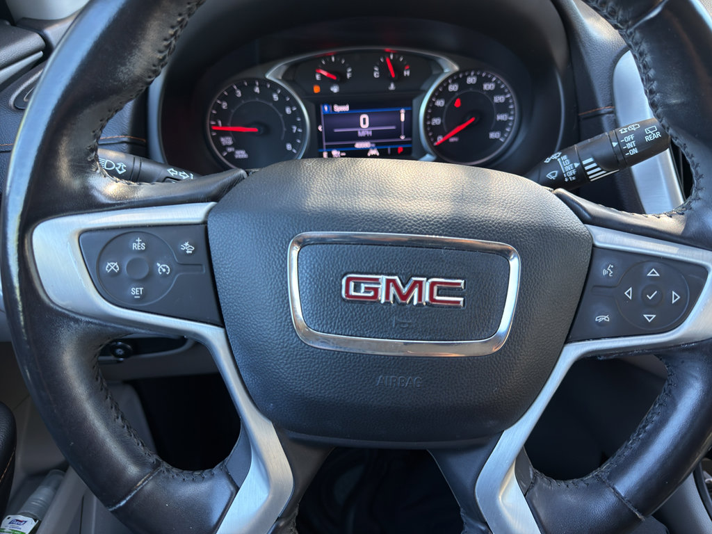 Used 2020 GMC Terrain SLE w/ Driver Convenience Package image 16