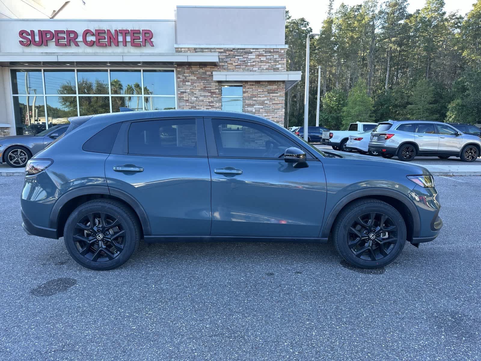 Certified 2025 Honda HR-V Sport image 7