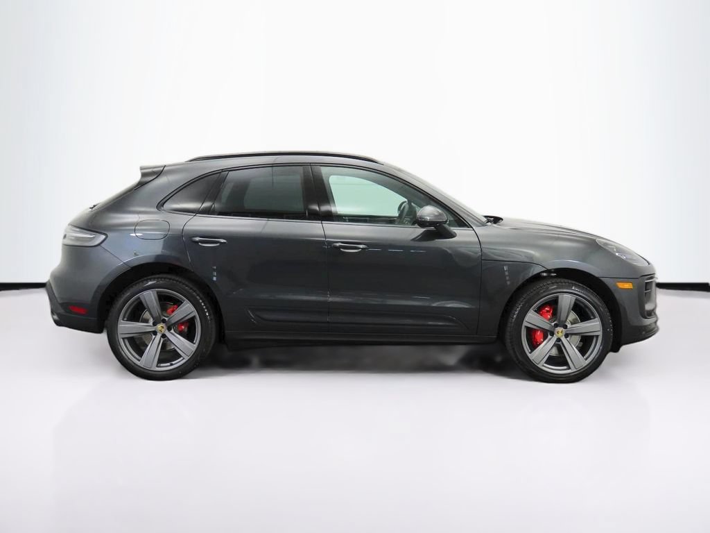 Used 2025 Porsche Macan S AWD/4WD image 8