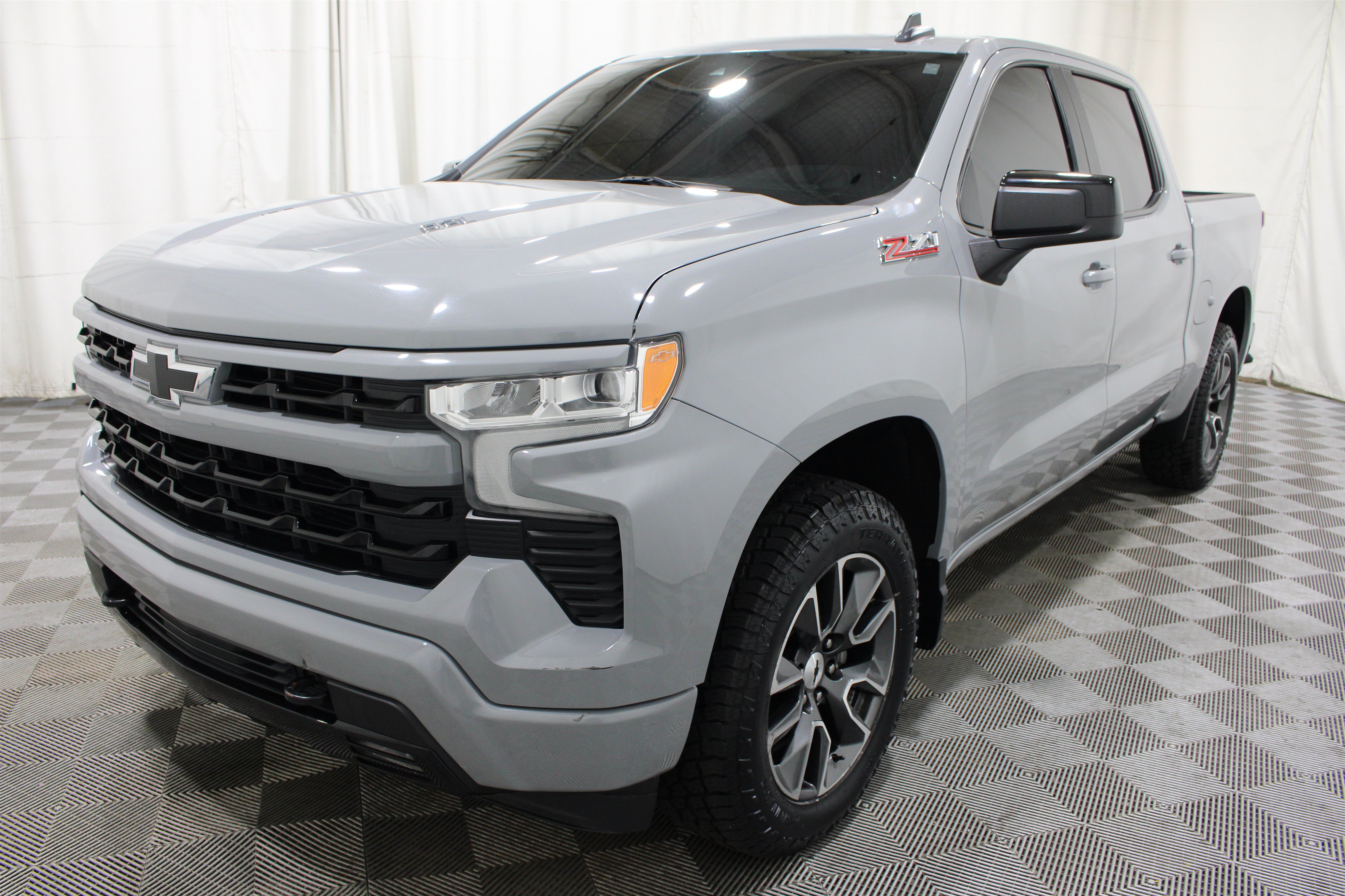 Used 2024 Chevrolet Silverado 1500 RST AWD/4WD image 35