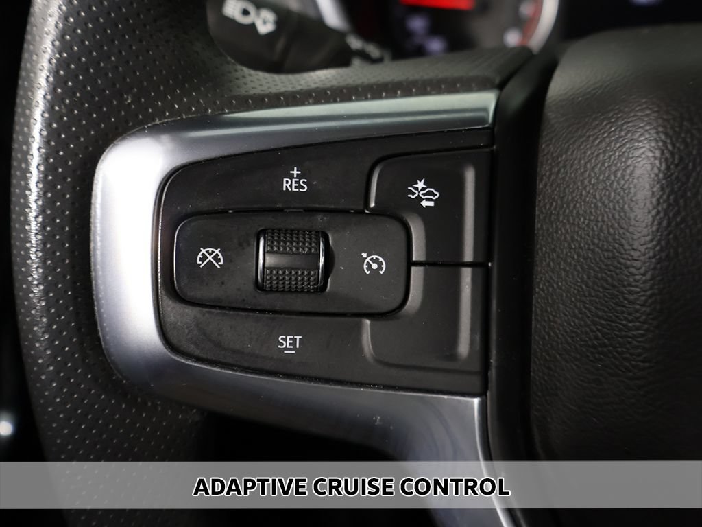 Used 2023 Chevrolet Blazer LT w/ Convenience Package FWD image 3
