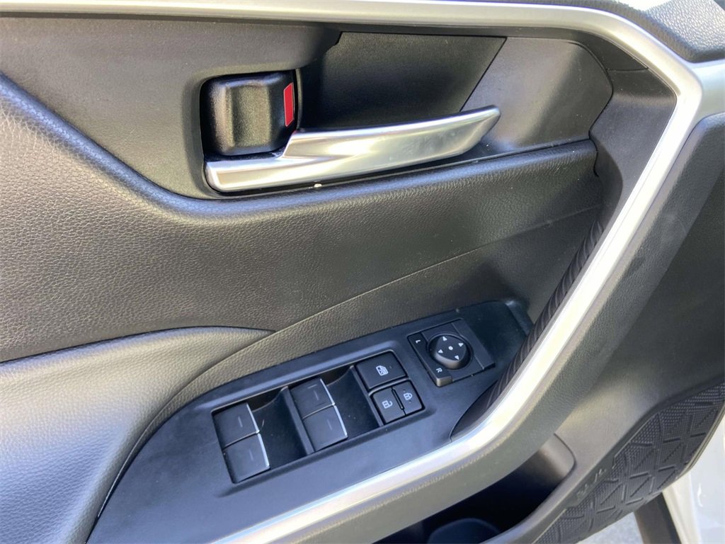 Used 2024 Toyota RAV4 XLE image 13