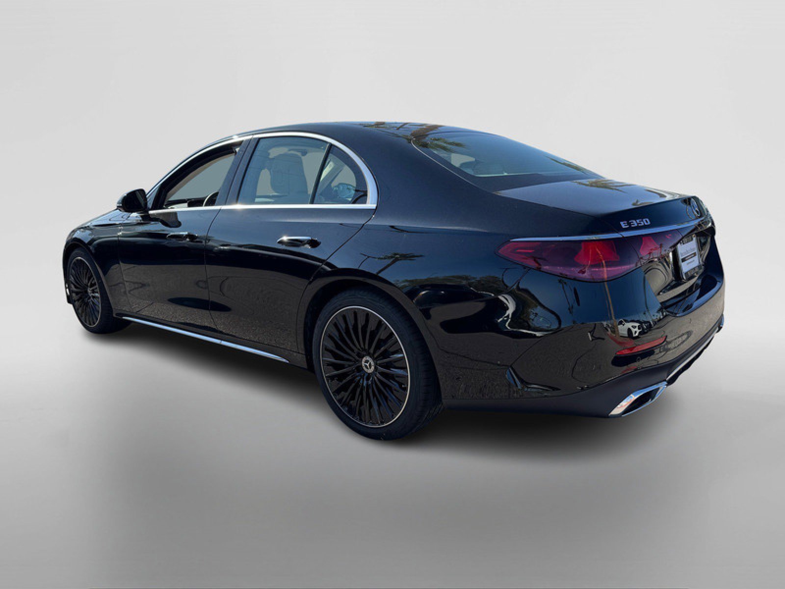 New 2026 Mercedes-Benz E 350 Sedan image 3