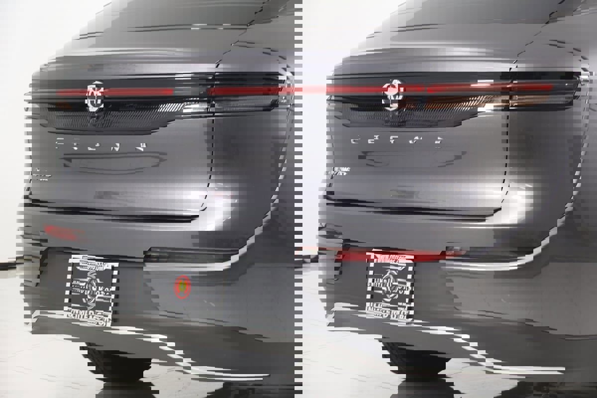 Used 2024 Toyota Crown XLE image 51