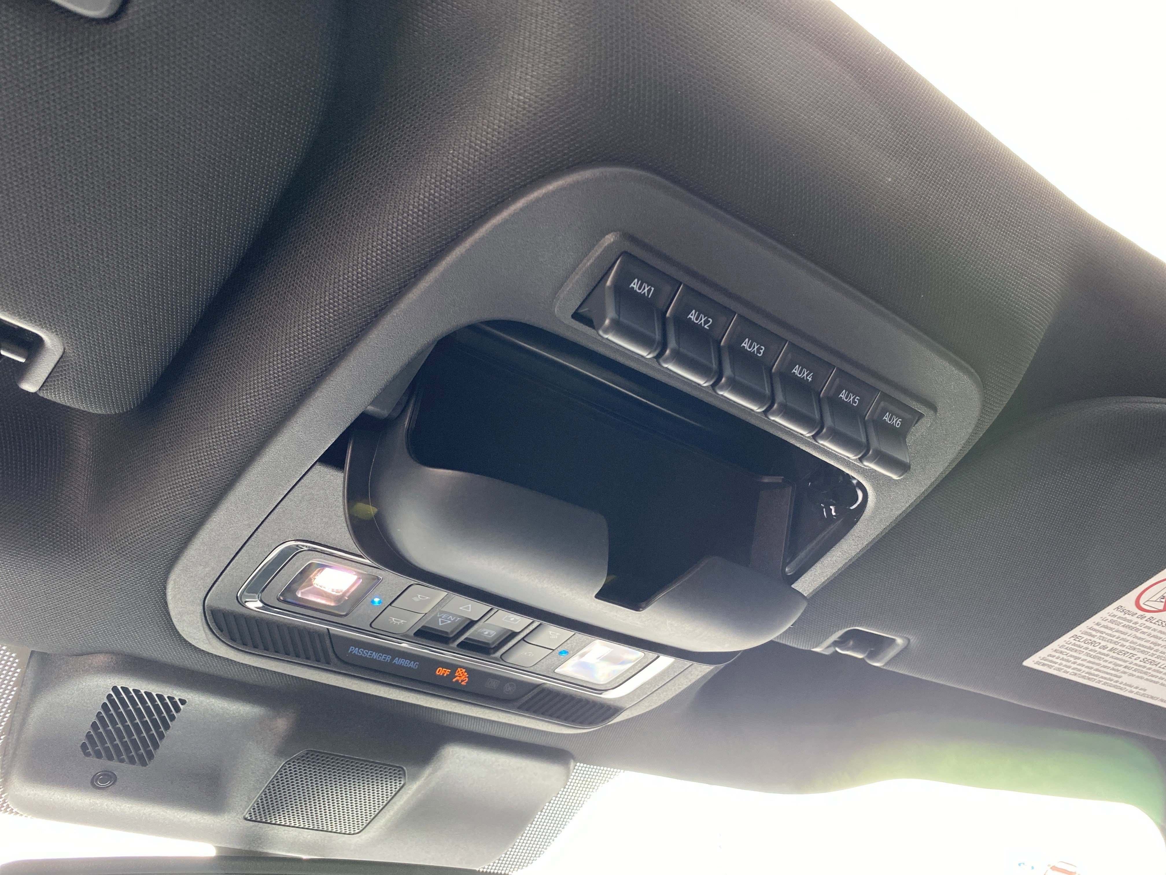 Used 2026 Ford F450 Platinum w/ FX4 Off-Road Package image 65