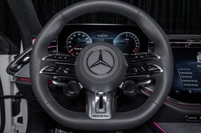 New 2026 Mercedes-Benz E 53 AMG e 4MATIC Sedan image 20