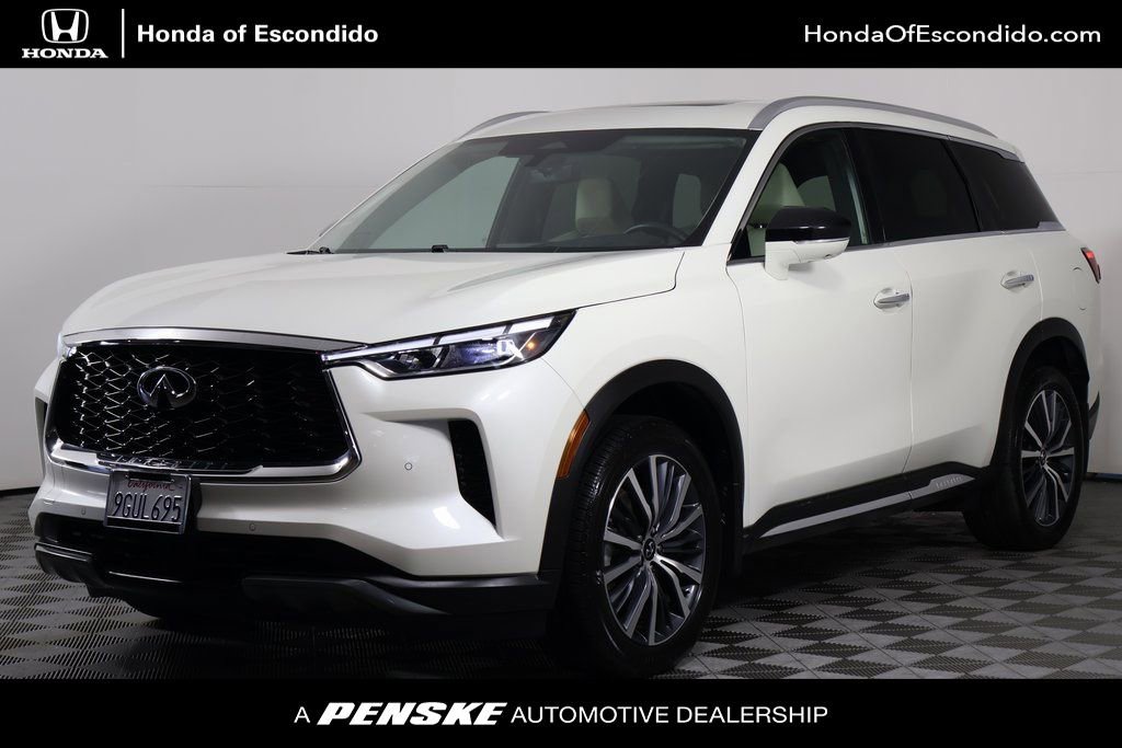Used 2023 INFINITI QX60 Sensory w/ Vision Package FWD image 1