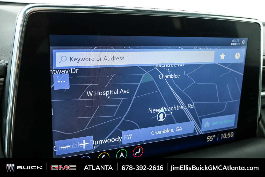 Used 2021 Chevrolet Suburban Z71 w/ Luxury Package image 15