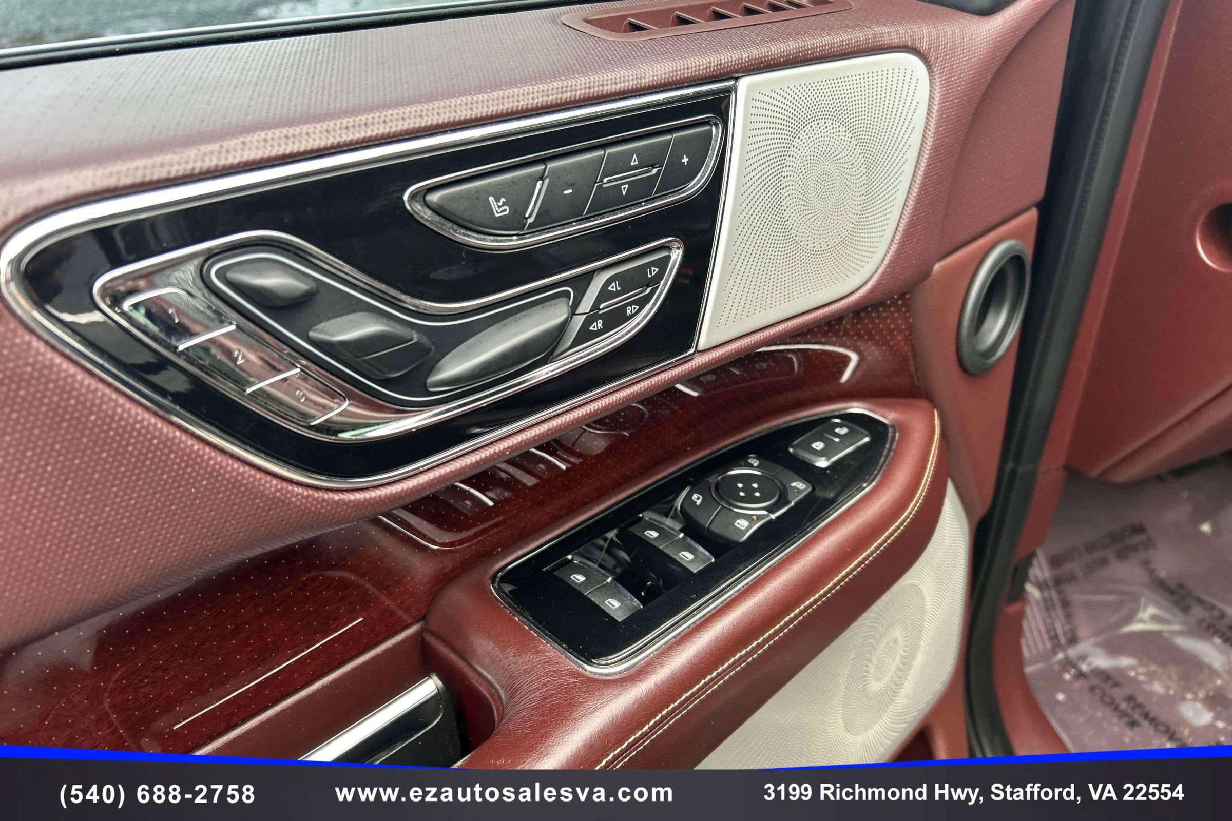 Used 2018 Lincoln Navigator Black Label AWD/4WD image 19