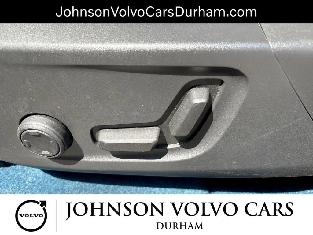 Used 2023 Volvo C40 P8 Recharge Ultimate AWD/4WD image 14