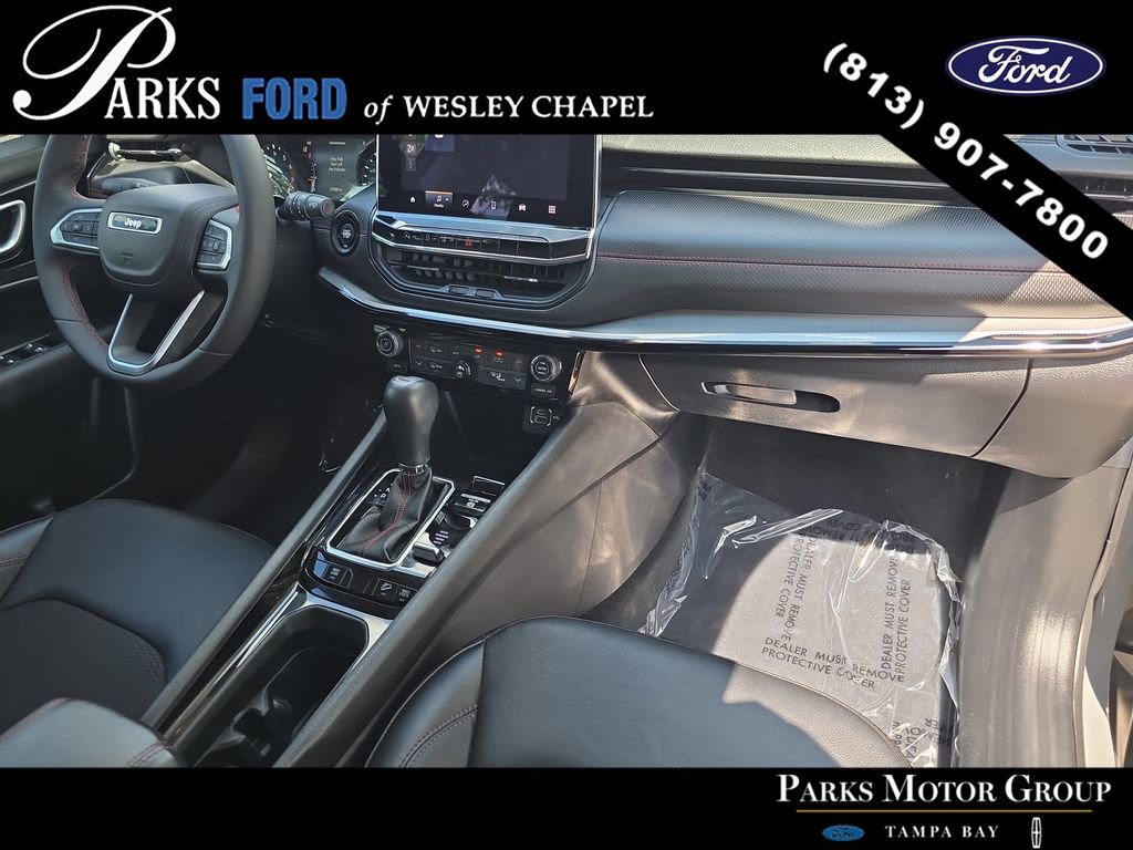 Used 2022 Jeep Compass Trailhawk image 9