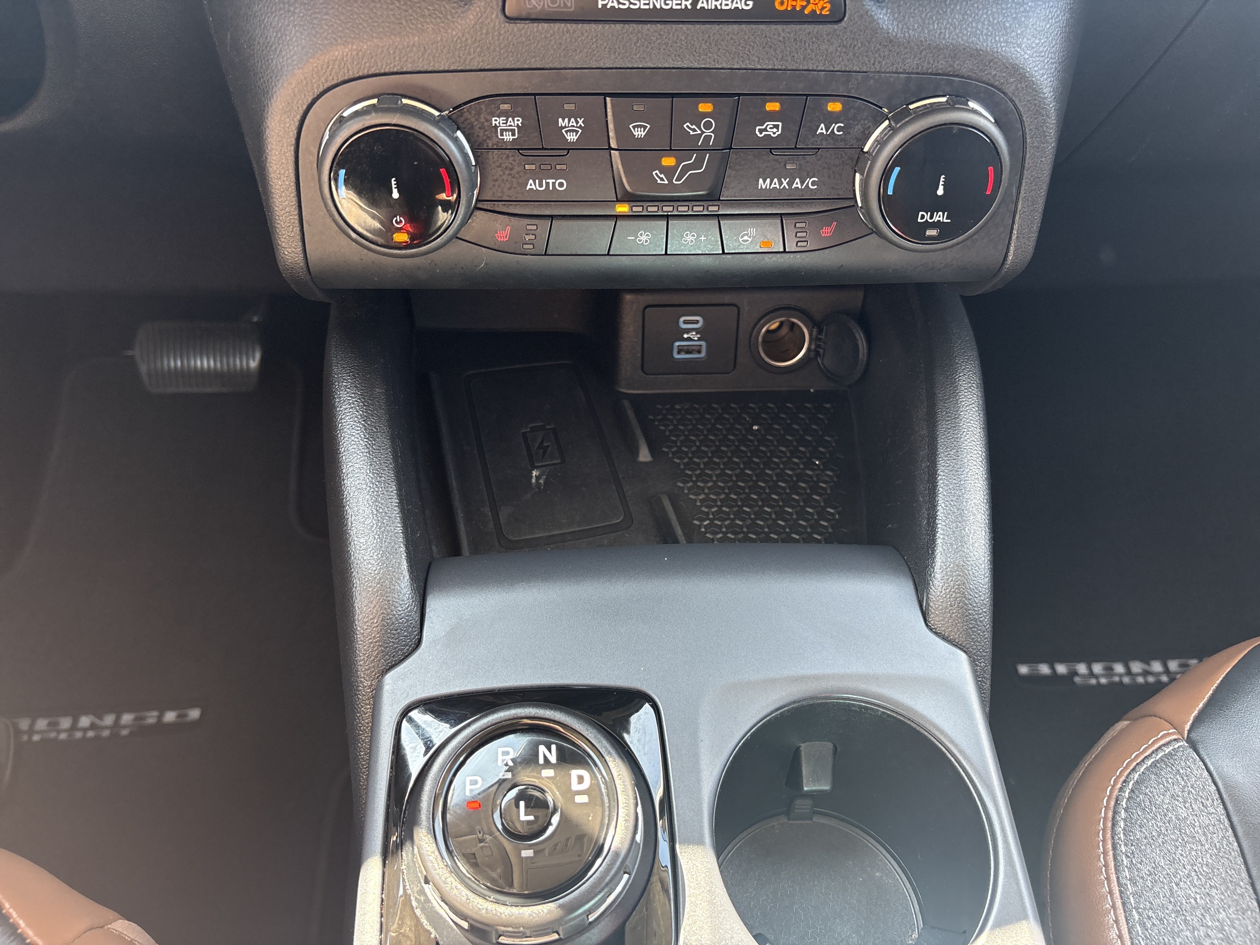 Used 2022 Ford Bronco Sport Outer Banks w/ Tech Package AWD/4WD image 18