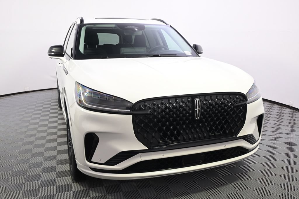New 2026 Lincoln Aviator Reserve w/ Jet Appearance Package AWD/4WD image 9