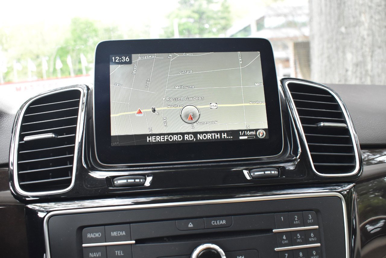 Used 2019 Mercedes-Benz GLE 400 4MATIC image 30