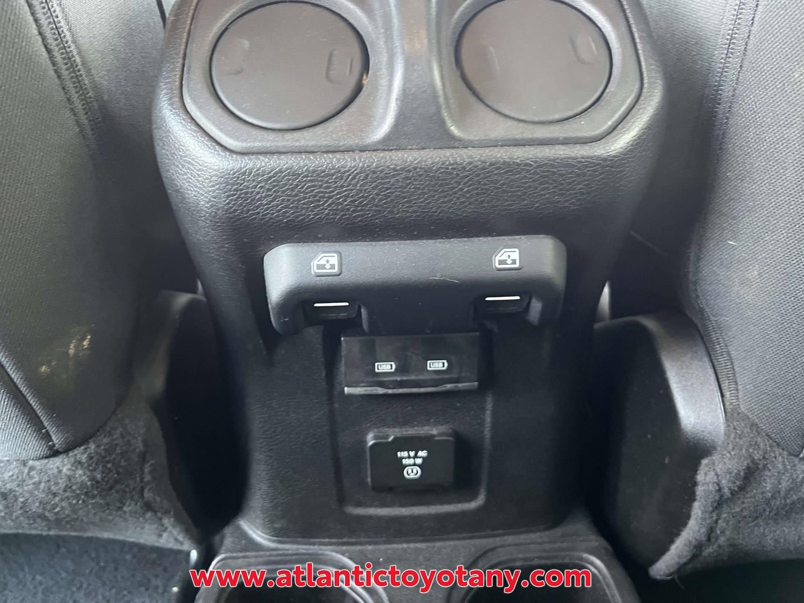 Used 2021 Jeep Wrangler Unlimited Sahara w/ Safety Group image 15