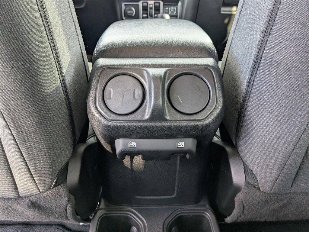 Used 2024 Jeep Wrangler Sport S image 28