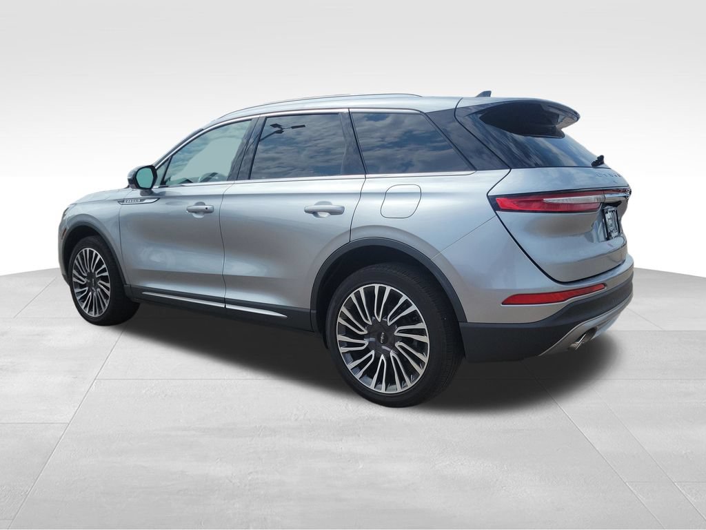 Used 2022 Lincoln Corsair Reserve w/ Elements Package AWD/4WD image 4