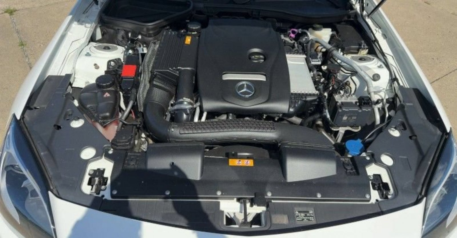 Used 2019 Mercedes-Benz SLC 300 image 8