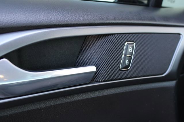 Used 2014 Ford Fusion SE w/ Equipment Group 201A image 7