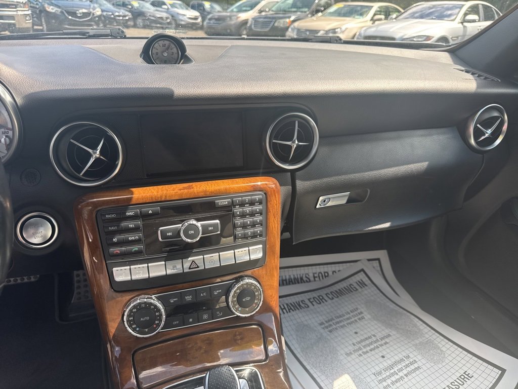 Used 2016 Mercedes-Benz SLK 300 image 33