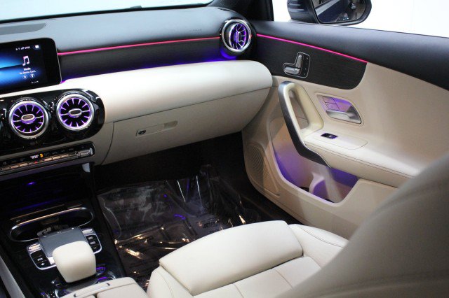 Used 2019 Mercedes-Benz A 220 A 220 image 27