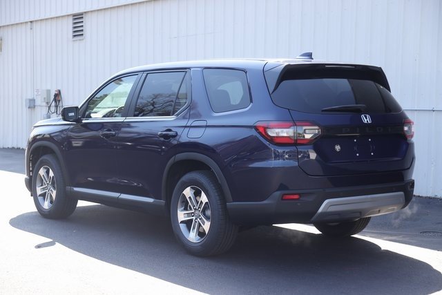 New 2025 Honda Pilot EX-L image 8