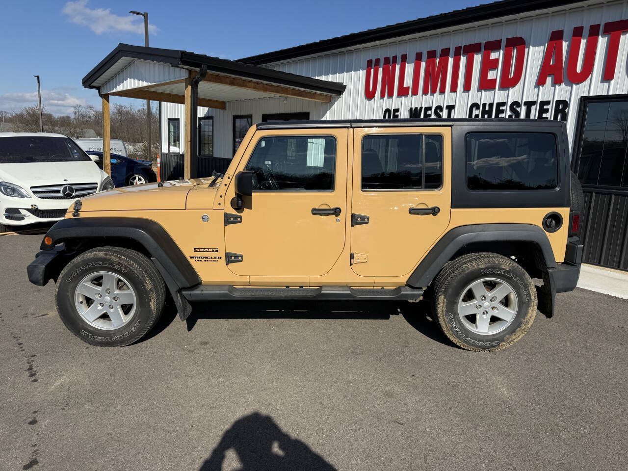 Used 2014 Jeep Wrangler Unlimited Sport w/ Power Convenience Group AWD/4WD image 13