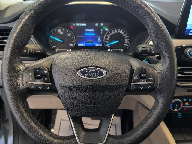 Certified 2022 Ford Escape SE AWD/4WD image 18