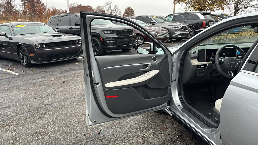 Used 2024 Hyundai Sonata SEL image 11