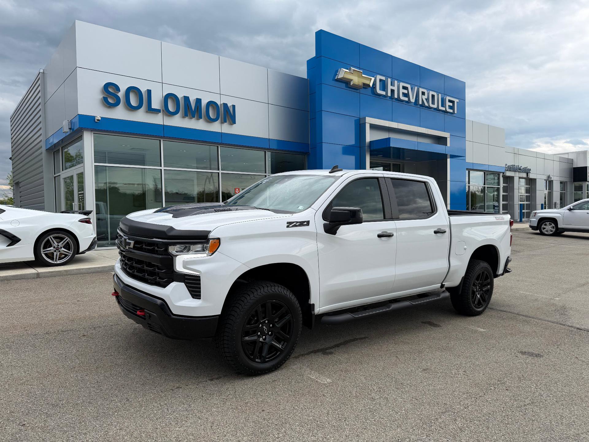 Certified 2023 Chevrolet Silverado 1500 LT Trail Boss w/ Protection Package AWD/4WD image 1