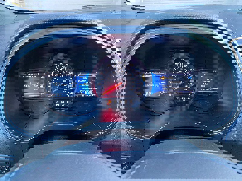 Certified 2022 Ford Edge ST w/ Equipment Group 401A image 17