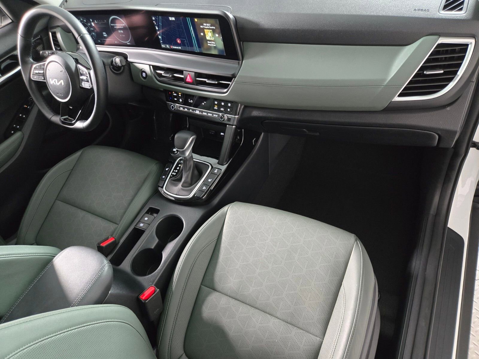 Used 2024 Kia Seltos SX AWD/4WD image 18