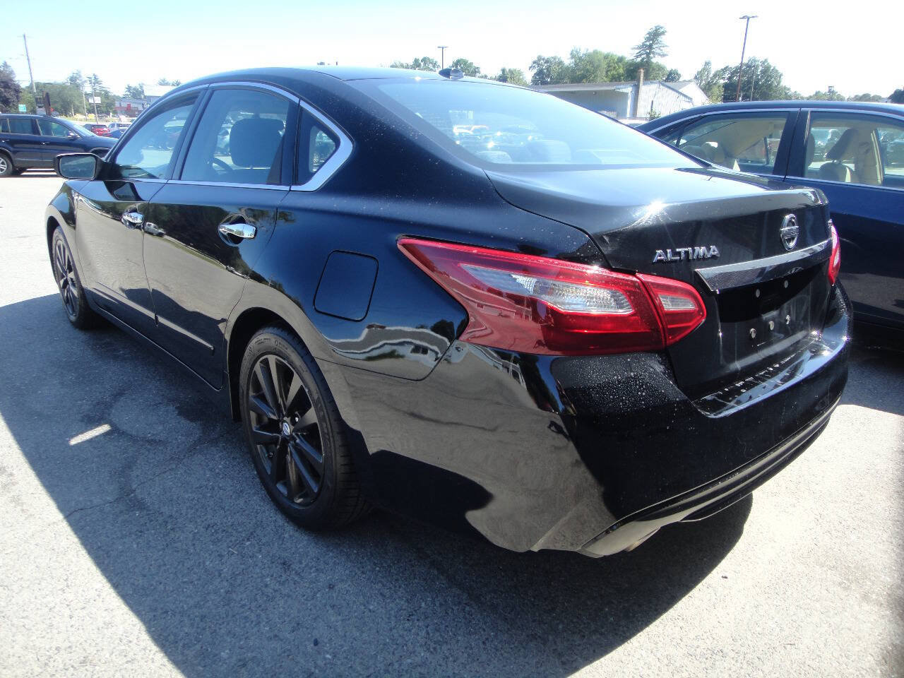 Used 2018 Nissan Altima 2.5 SV FWD image 6