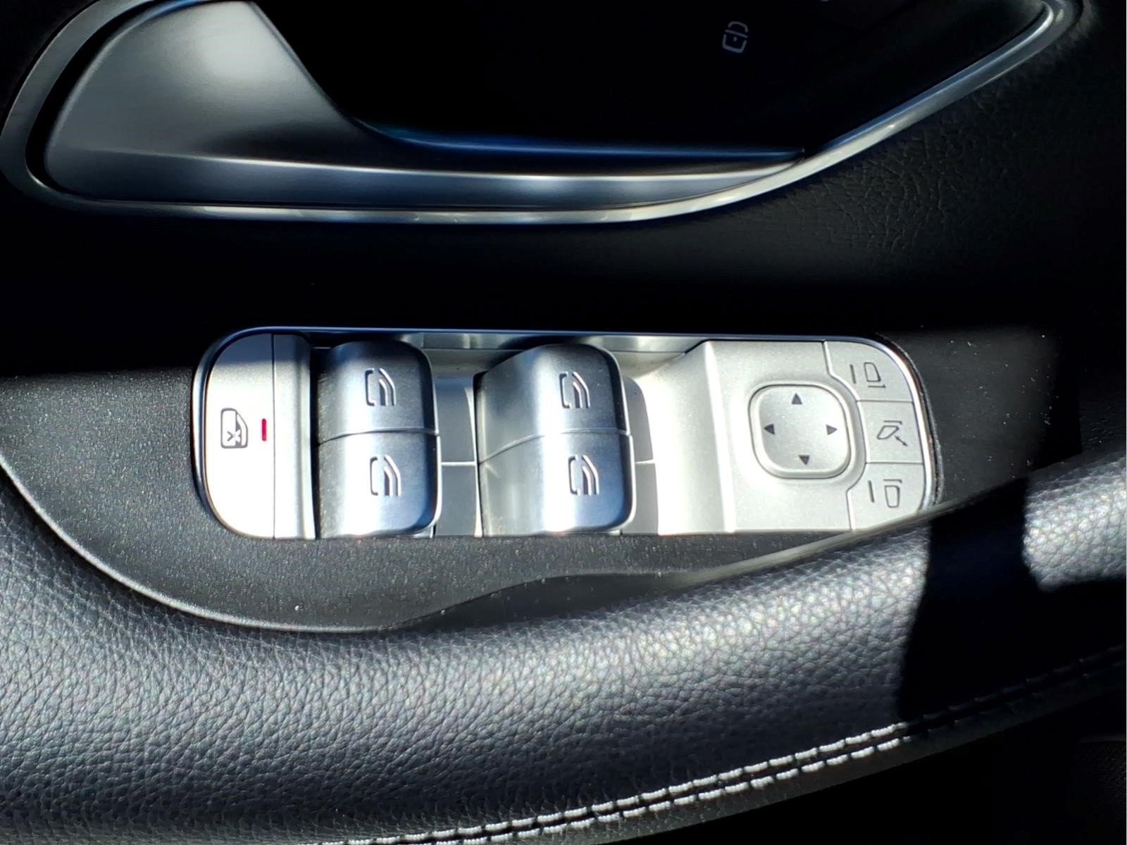 Certified 2023 Mercedes-Benz GLE 350 4MATIC image 26