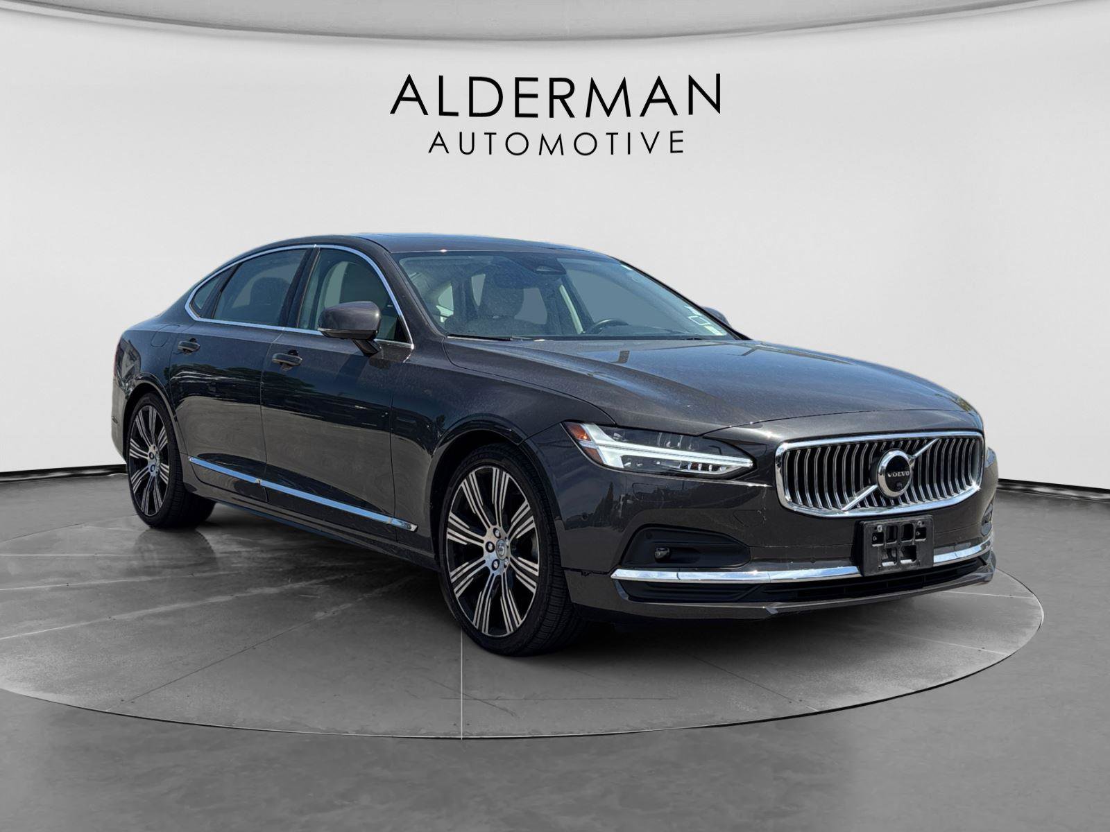 Used 2023 Volvo S90 B6 Ultimate w/ Protection Package AWD/4WD image 7