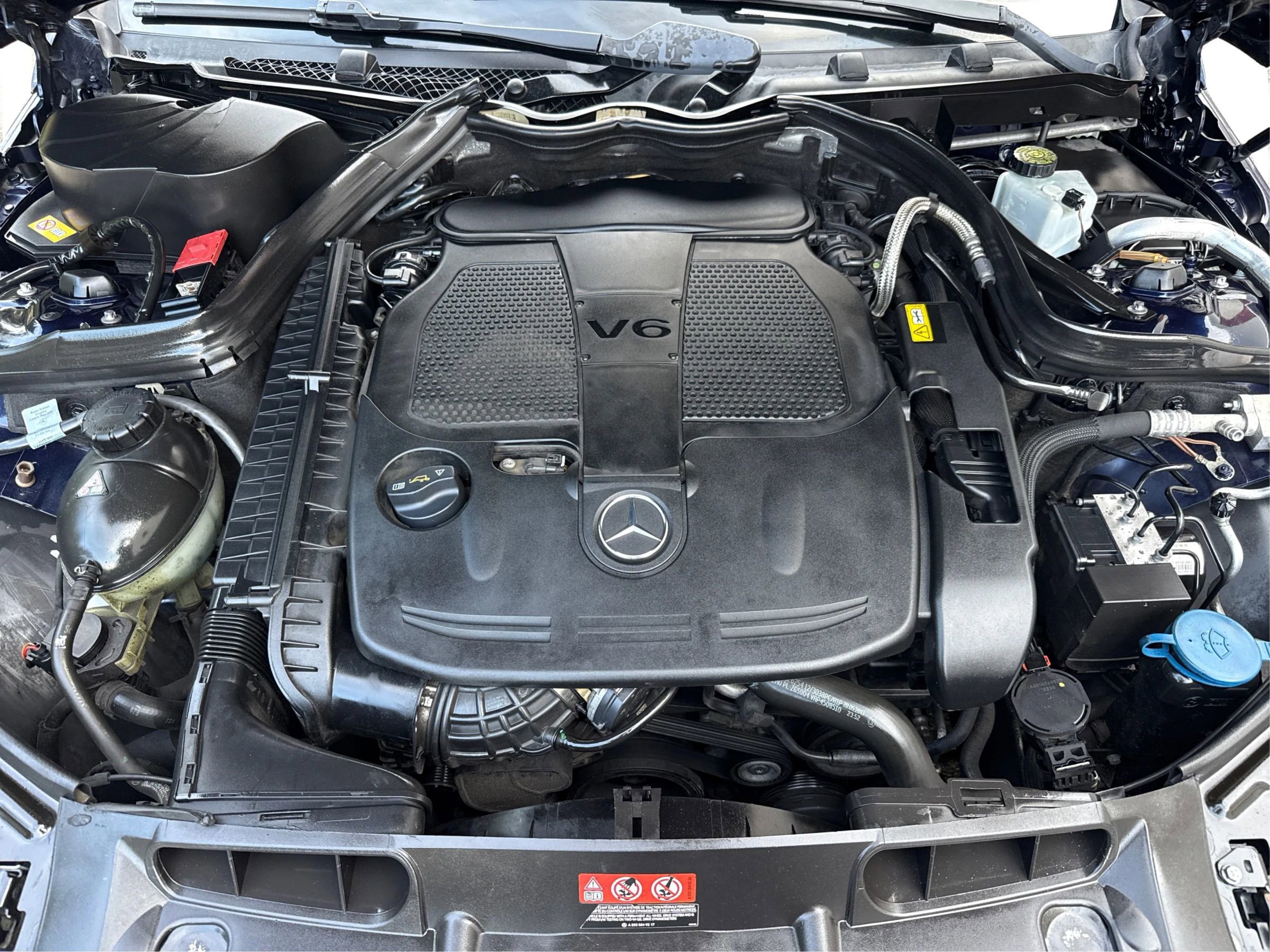 Used 2014 Mercedes-Benz C 350 4MATIC Coupe image 14