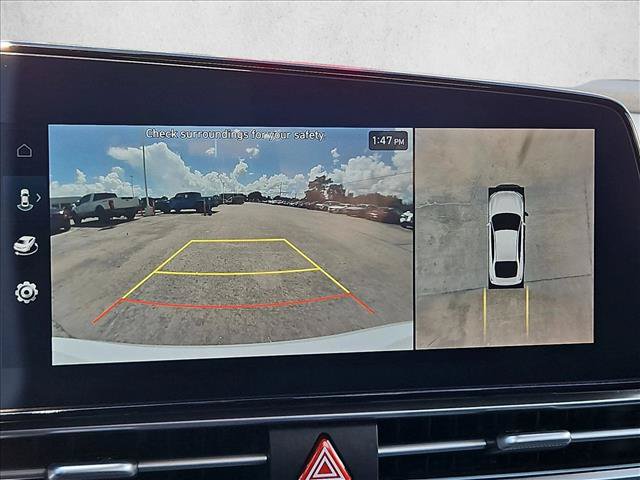 Used 2024 Hyundai Elantra Limited FWD image 14