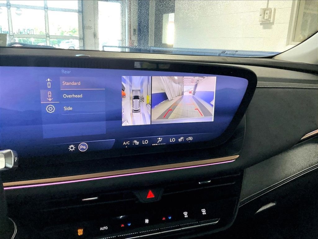 Used 2024 Buick Envision Sport Touring AWD/4WD image 19