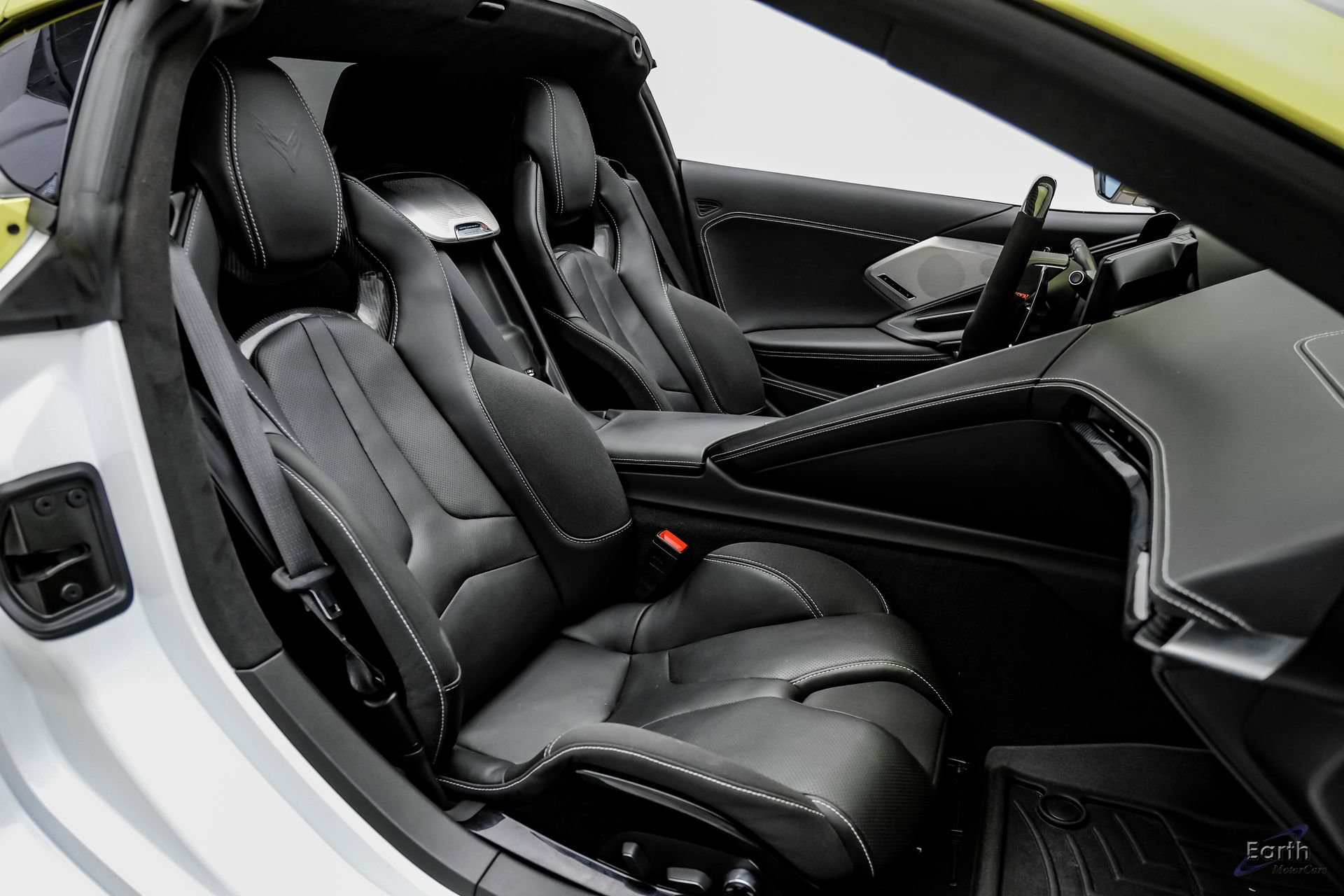 Used 2021 Chevrolet Corvette Stingray Premium Cpe w/ Z51 Performance Package RWD image 56