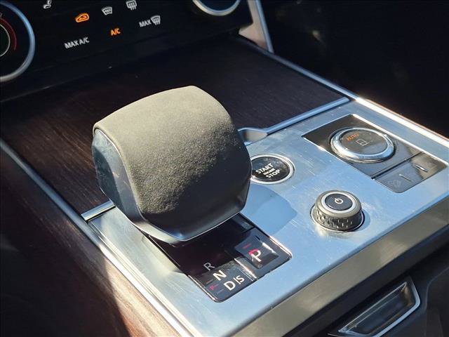 Used 2023 Land Rover Range Rover SE AWD/4WD image 12